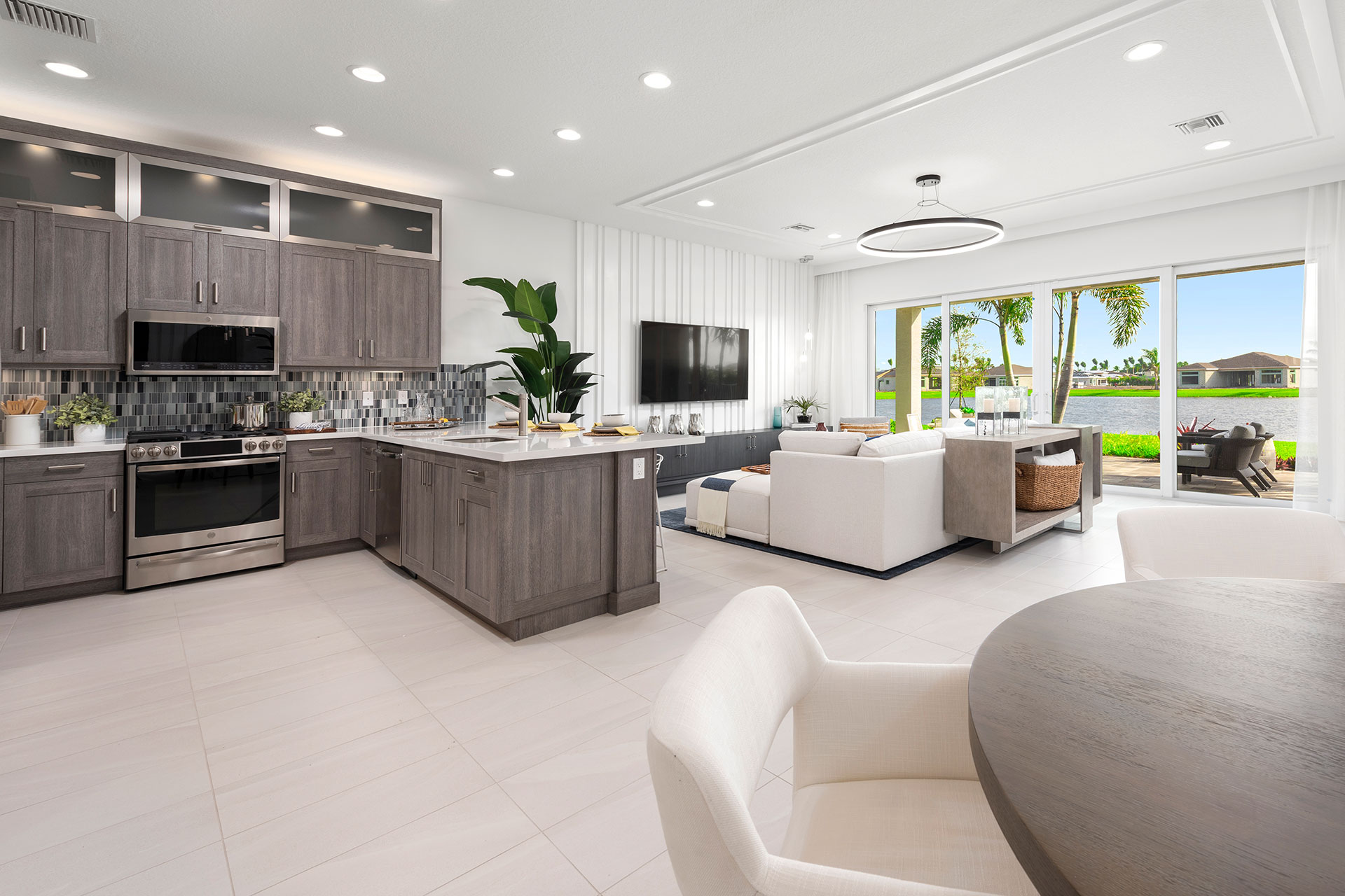 Kitchen & Great Room